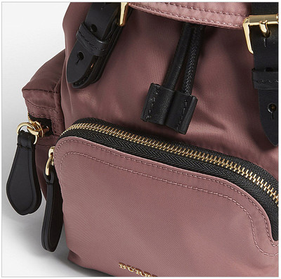 BURBERRY/博柏利 楊冪/趙又廷同款 中性款式尼龍配皮小號時尚登山包旅行包雙肩包