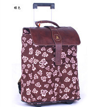 七色貓拉桿包 旅行新伴侶，時尚與實用兼具